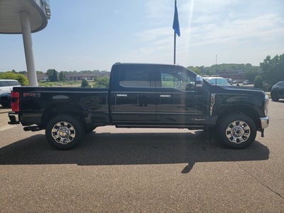 2026 Ford Super Duty F-350® King Ranch®