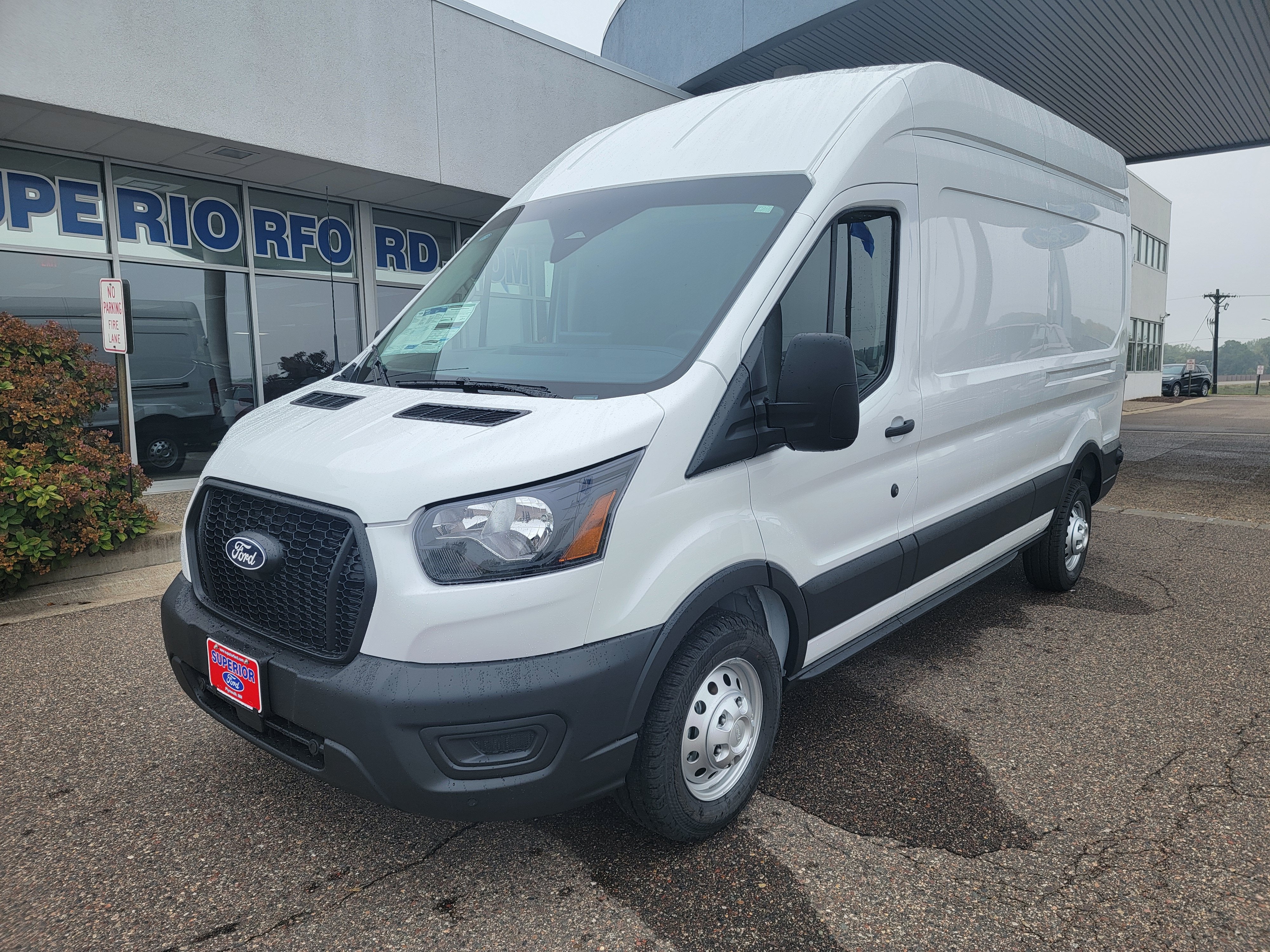 2027 Ford Transit Van Base