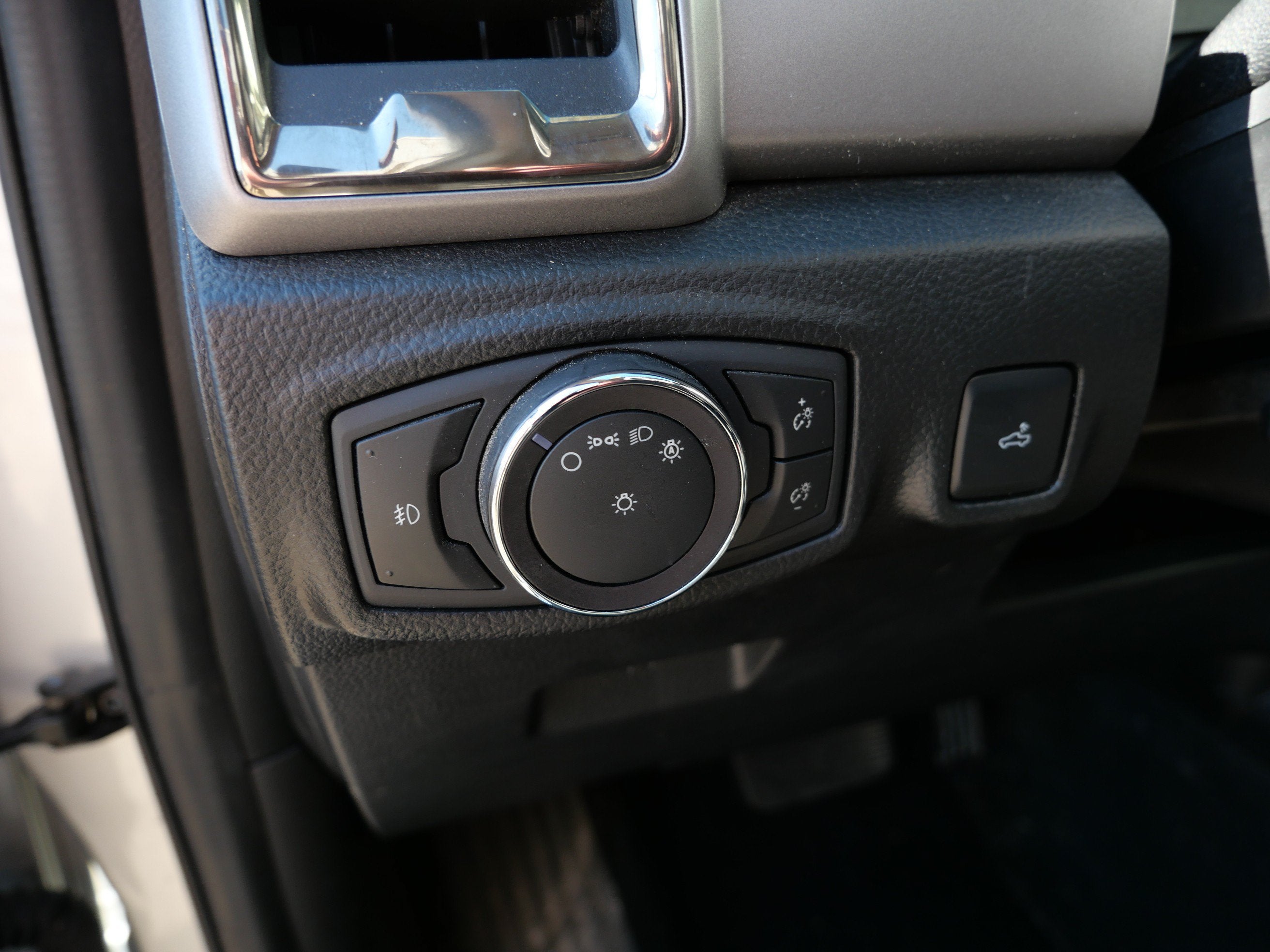 2019 Ford Ranger XLT 4WD SuperCrew 5 Box