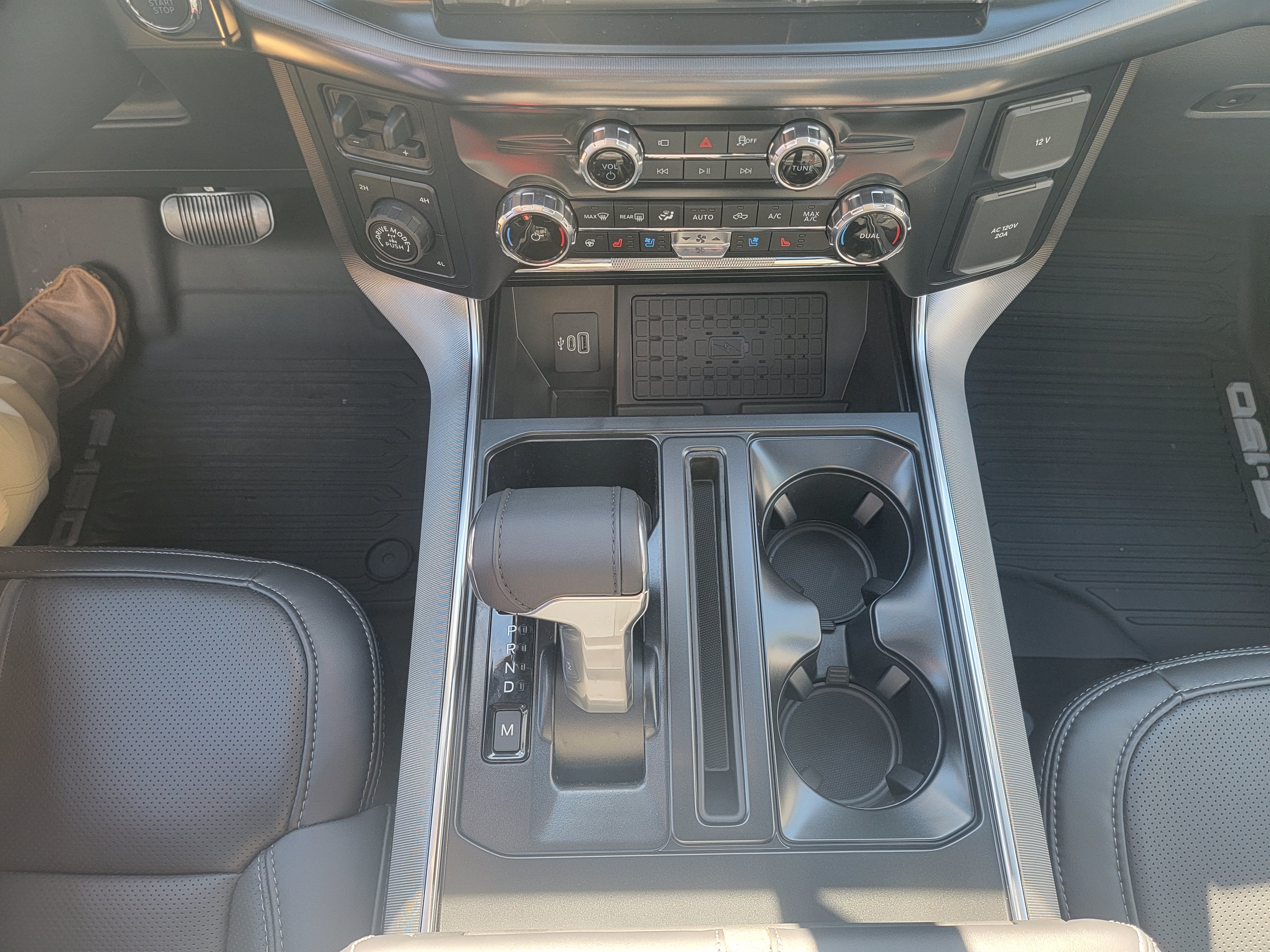 2026 Ford F-150 Platinum®