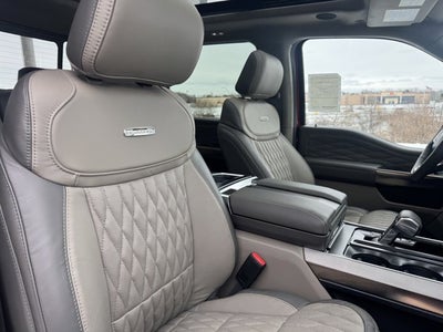 2025 Ford F-150 Platinum®