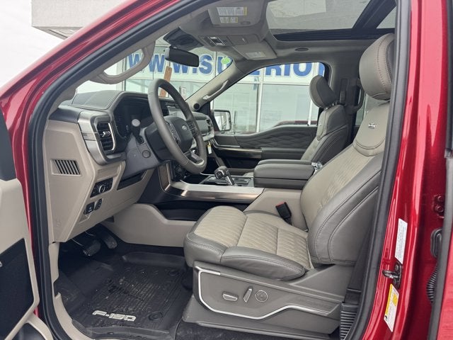 2025 Ford F-150 Platinum®