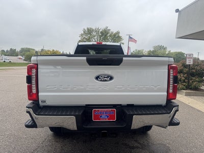 2027 Ford Super Duty F-350® XLT
