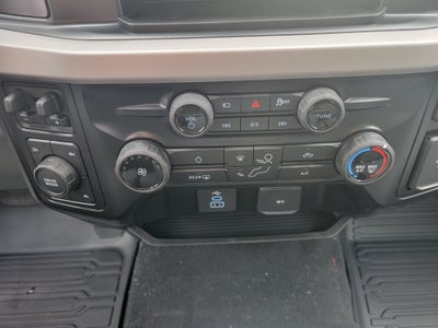 2027 Ford Super Duty F-350® XLT