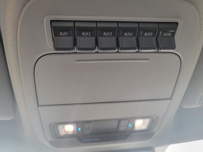 2027 Ford Super Duty F-350® XLT