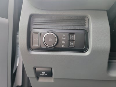 2027 Ford Super Duty F-350® XLT