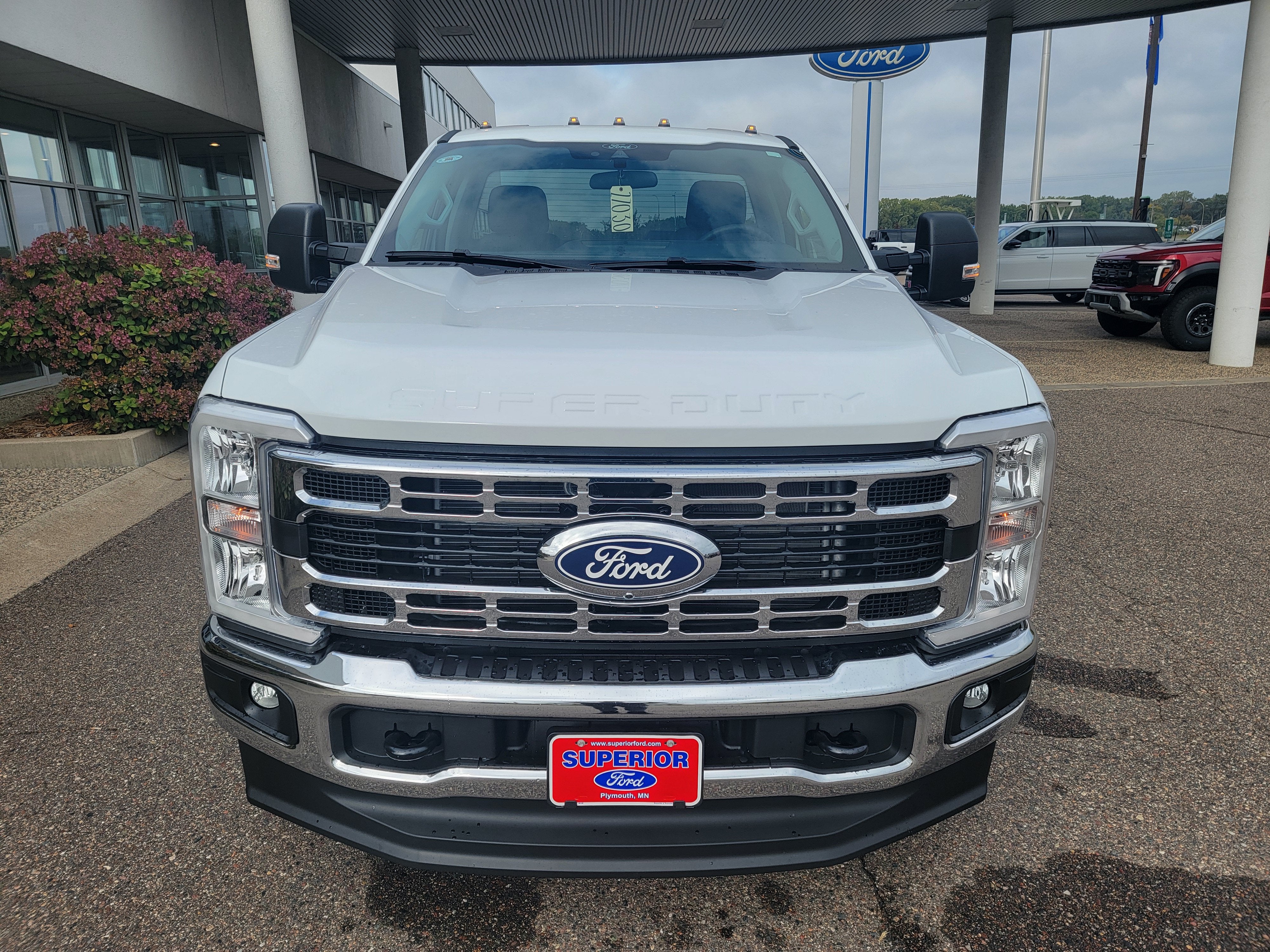 2027 Ford Super Duty F-350® XLT
