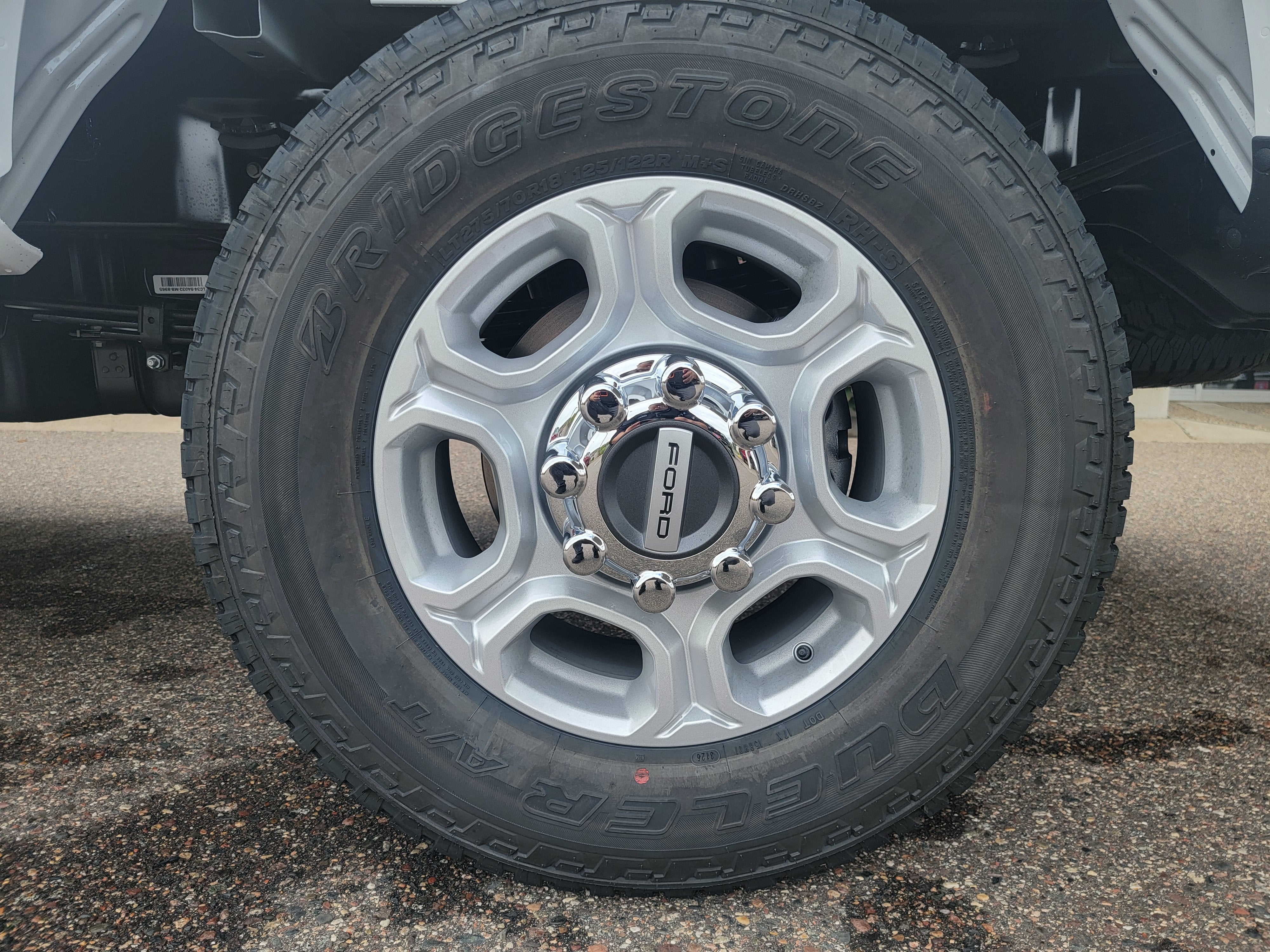 2027 Ford Super Duty F-350® XLT