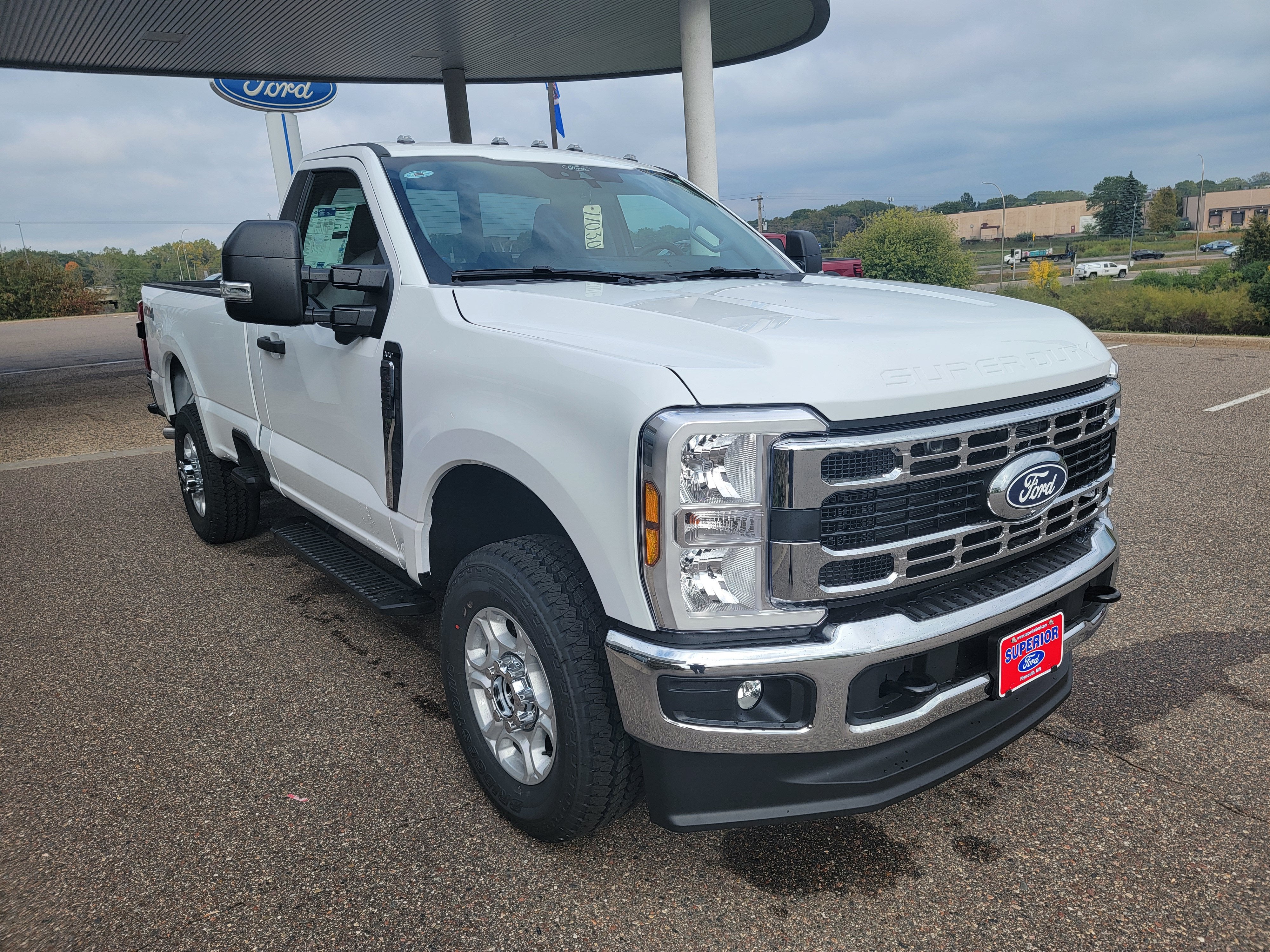 2027 Ford Super Duty F-350® XLT