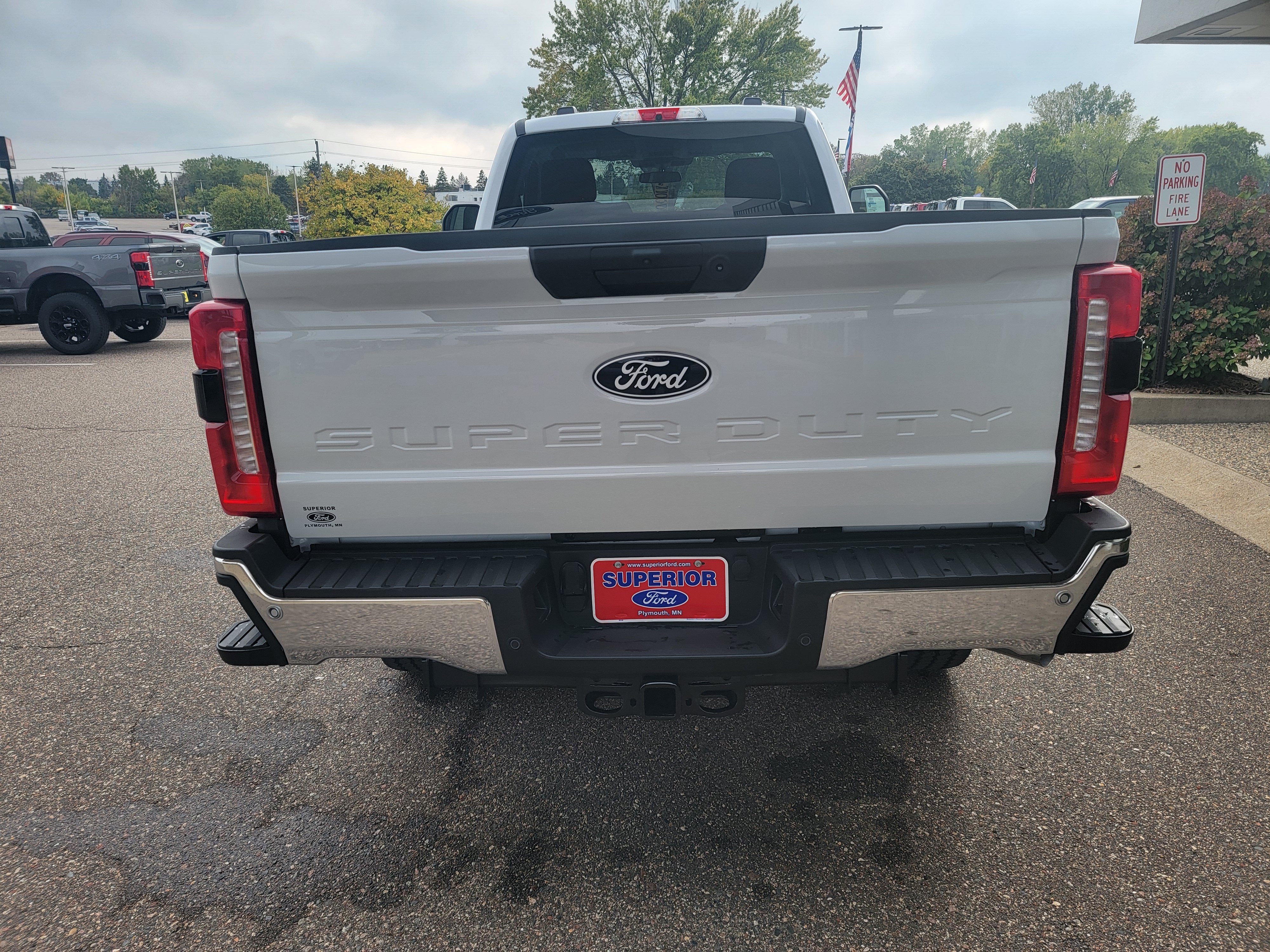 2027 Ford Super Duty F-350® XLT