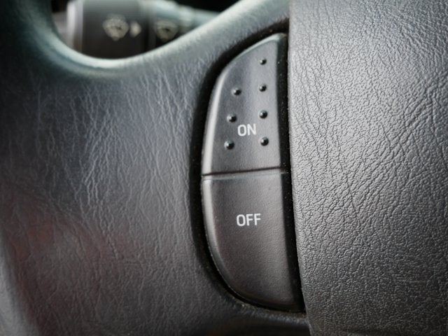 2004 Ford Super Duty F-350 SRW XLT