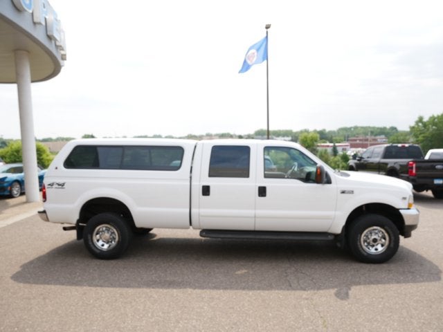 2004 Ford Super Duty F-350 SRW XLT
