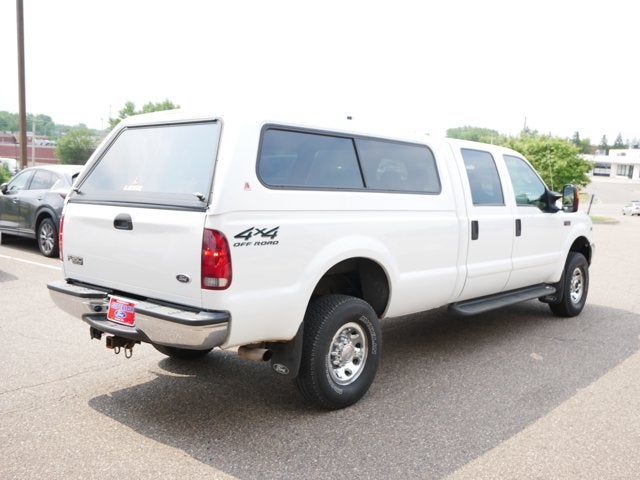 2004 Ford Super Duty F-350 SRW XLT