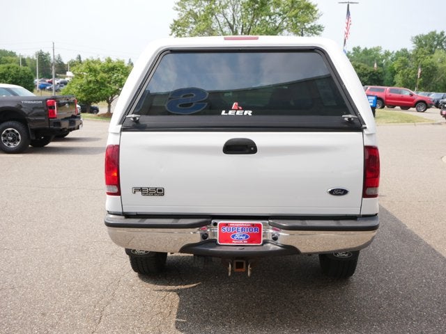 2004 Ford Super Duty F-350 SRW XLT