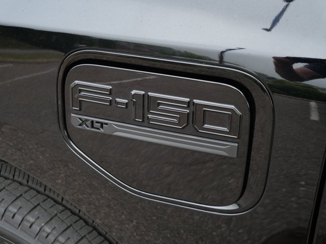 2023 Ford F-150 Lightning XLT