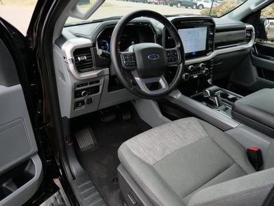 2023 Ford F-150 Lightning XLT