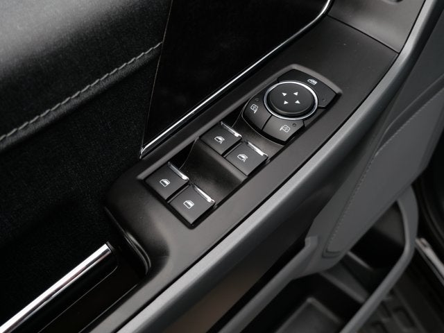 2023 Ford F-150 Lightning XLT