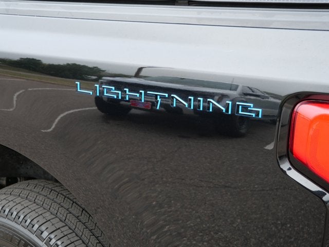 2023 Ford F-150 Lightning XLT