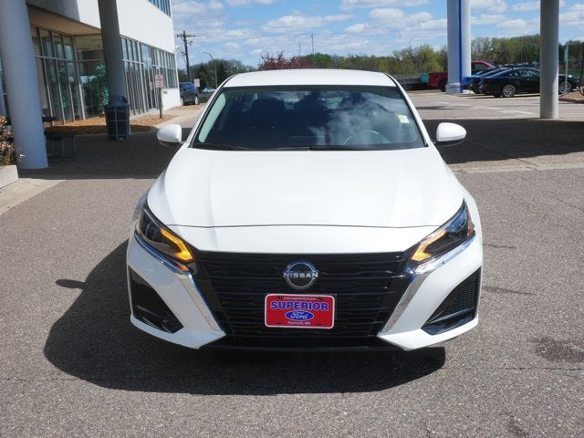 Used 2023 Nissan Altima SV with VIN 1N4BL4DV6PN406008 for sale in Plymouth, Minnesota
