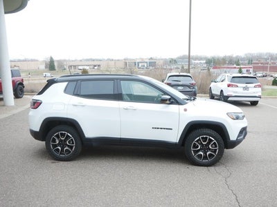 2025 Jeep Compass Trailhawk