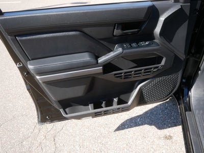 2025 Toyota Tacoma 4WD SR5
