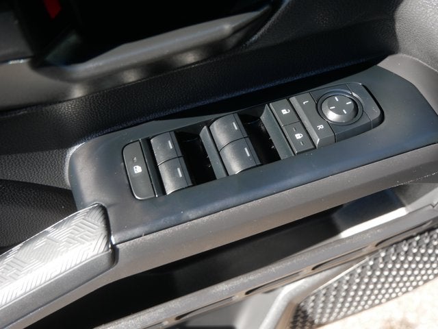 2025 Toyota Tacoma 4WD SR5