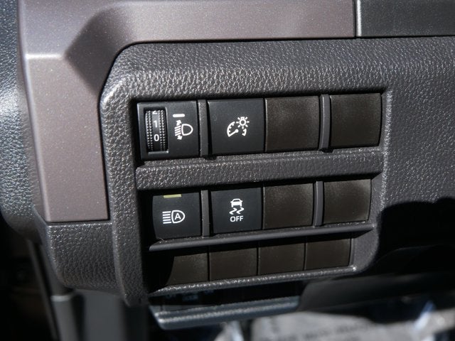 2025 Toyota Tacoma 4WD SR5