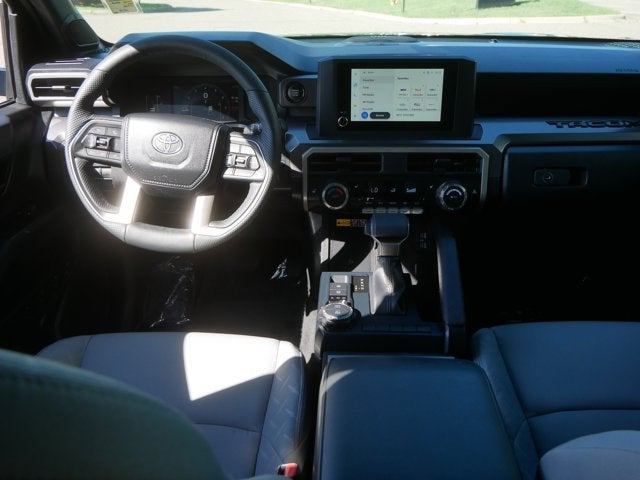 2025 Toyota Tacoma 4WD SR5