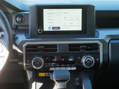 2025 Toyota Tacoma 4WD SR5