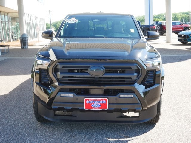 2025 Toyota Tacoma 4WD SR5