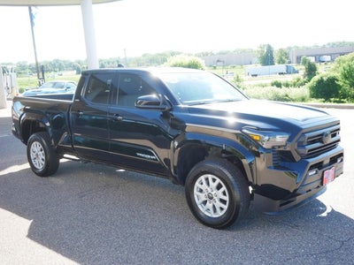 2025 Toyota Tacoma 4WD SR5