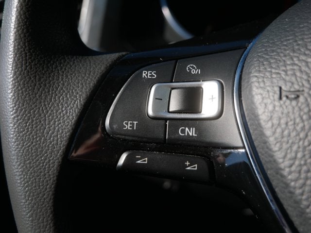 2018 Volkswagen Tiguan S