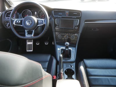 2016 Volkswagen Golf GTI Autobahn w/Performance Pkg