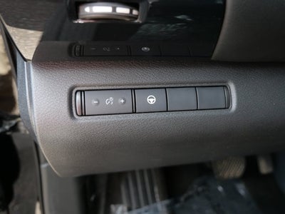 2023 Nissan Pathfinder SV