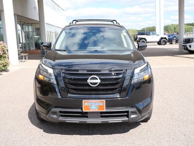 2023 Nissan Pathfinder SV