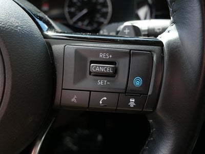 2023 Nissan Pathfinder SV