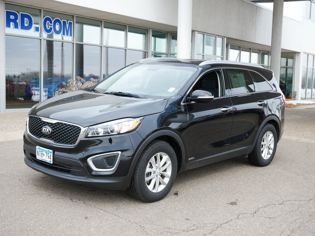 Used 2016 Kia Sorento LX with VIN 5XYPGDA38GG111135 for sale in Plymouth, Minnesota