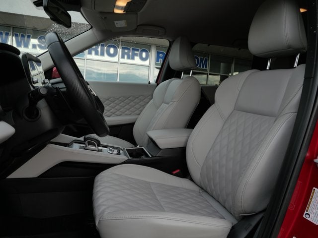 2024 Mitsubishi Outlander SEL