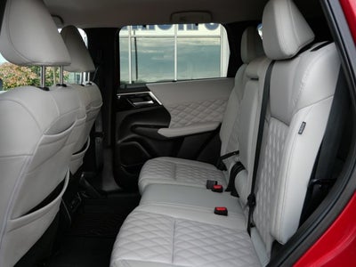 2024 Mitsubishi Outlander SEL