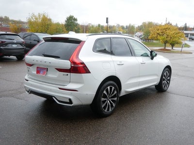 2023 Volvo XC60 Plus Dark Theme