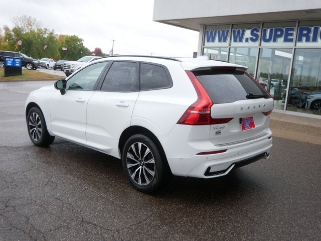 2023 Volvo XC60 Plus Dark Theme